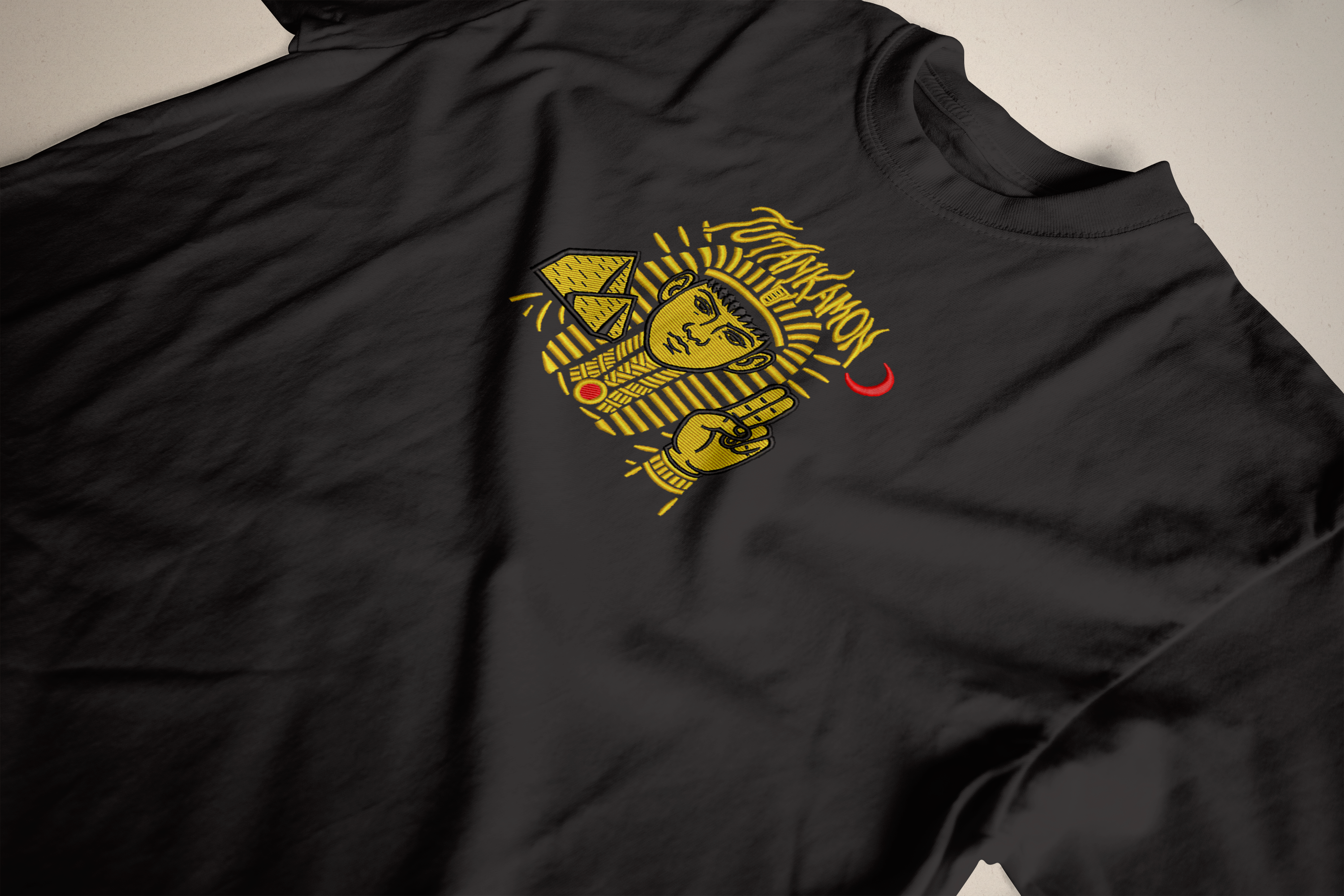 TUTANKAMON VICTOR MENDIVIL